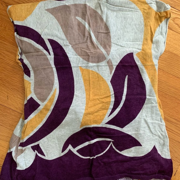 Moth (sold at Anthropologie stores) brand Sweater w/Tie Front - size Medium. - Picture 2 of 5